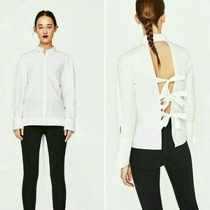 Button-up shirt with back ties